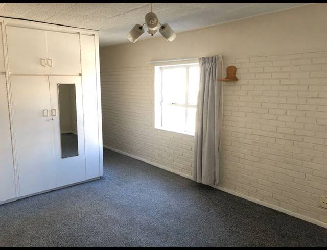 1 BEDROOM APARTMENT RENTED IN HUMEWOOD